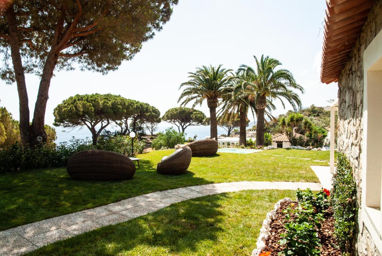 Resort Capo Bianco Porto Azzurro Exterior photo