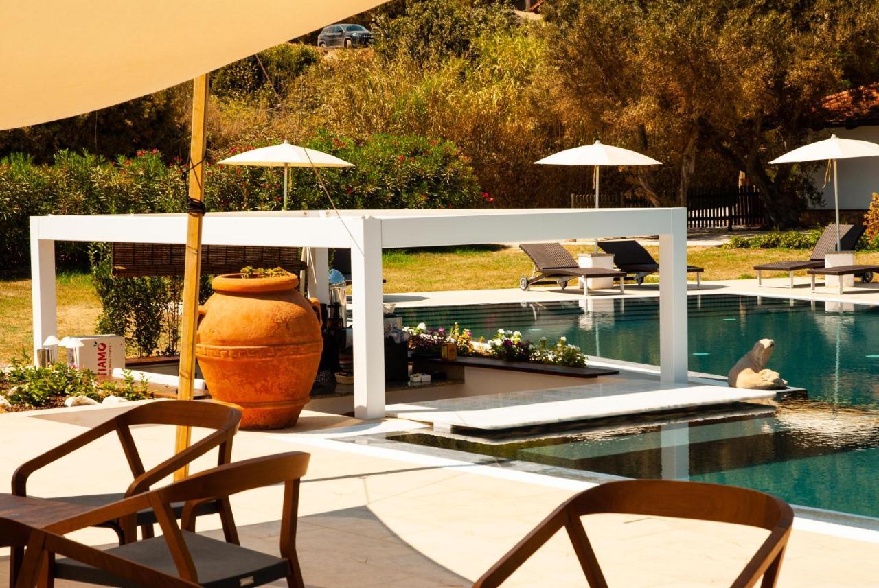 Resort Capo Bianco Porto Azzurro Exterior photo